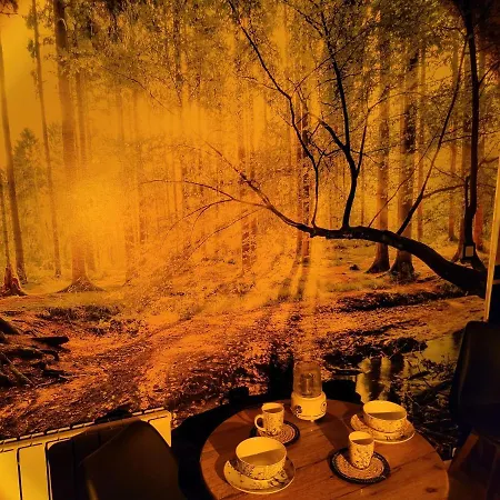 Le Jacuzzi فندق مبيت وإفطار 3*